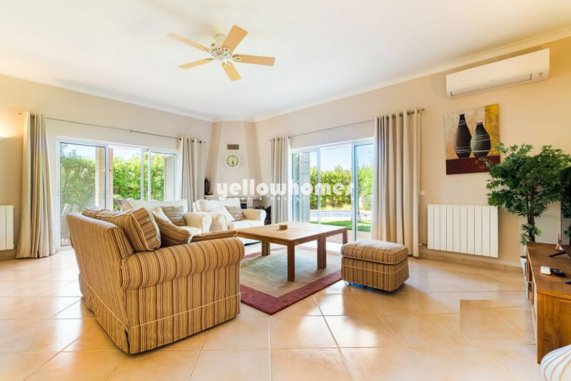 Three-Bedroom Villa with Private Pool in Golf Resort near Carvoeiro 